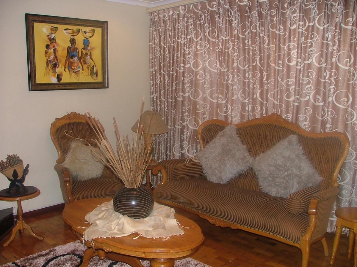 Mbalentle Guesthouse Bishop Lavis Luaran gambar